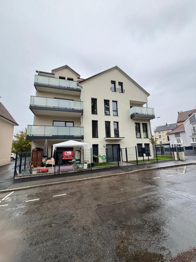 Duplex Neuf Parking Terrasse Lejlighed Mulhouse Eksteriør billede